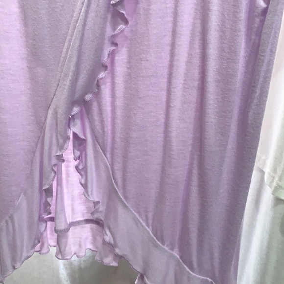 Ruffle Tee - Picture 3 of 4